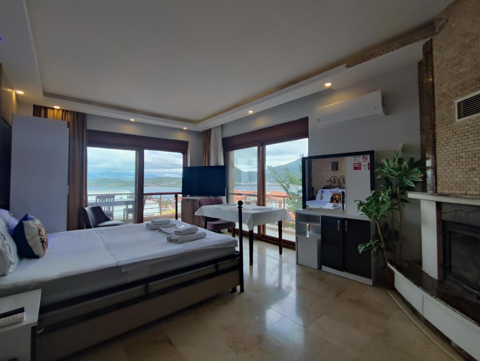 Stone House Butik Otel อิซมีร์ ภายนอก รูปภาพ