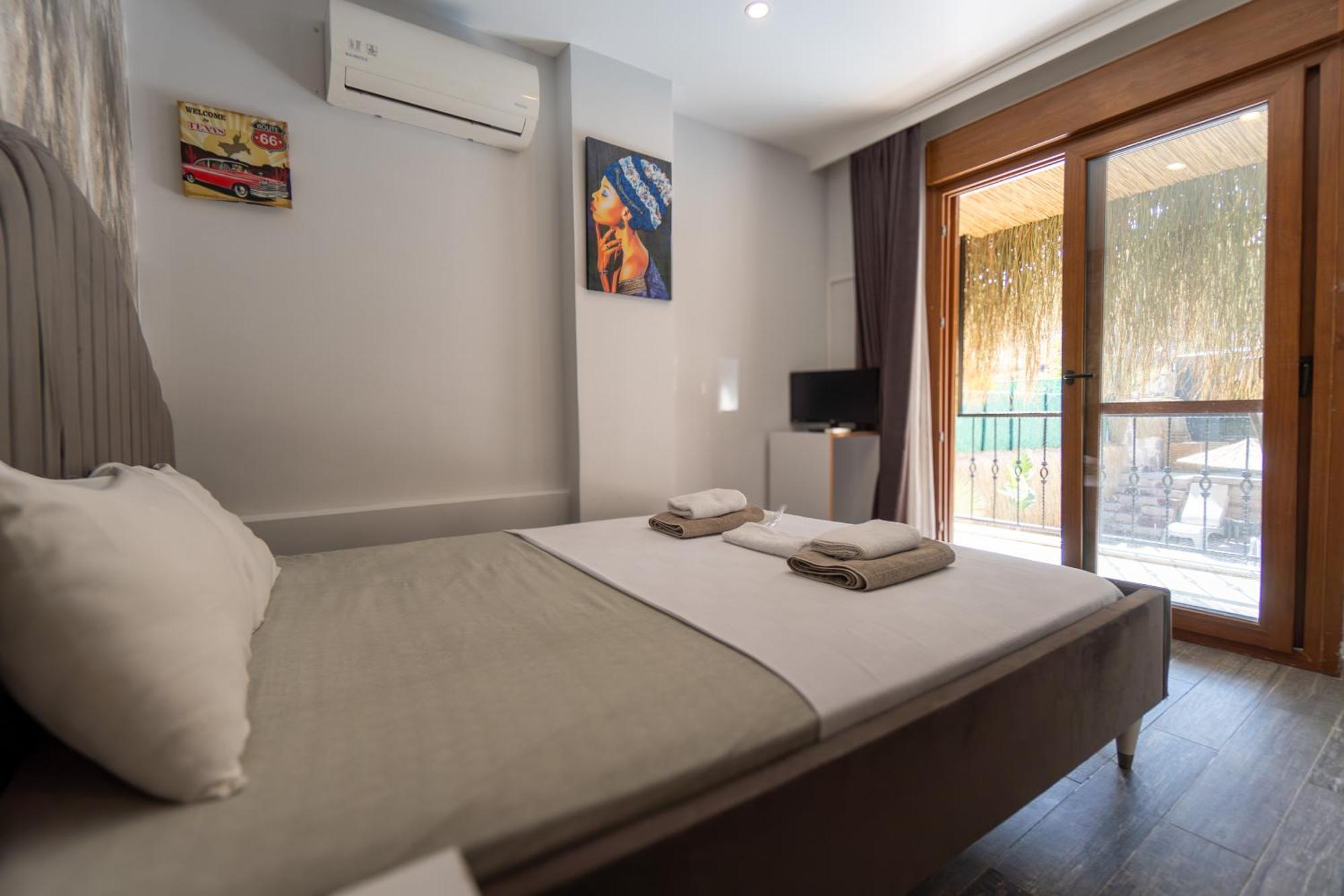 Stone House Butik Otel อิซมีร์ ภายนอก รูปภาพ